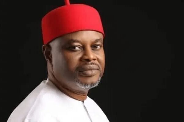 Minister in certificate forgery allegation